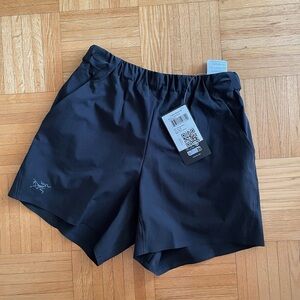 Arc'teryx Black Teplo Shorts